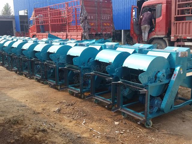 打捆包膜機為什（shí）麽深受農戶們（men）的喜愛