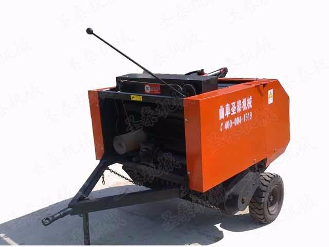 牧草（cǎo）捡（jiǎn）拾打捆机