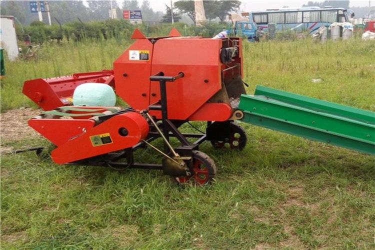 青貯打（dǎ）捆機