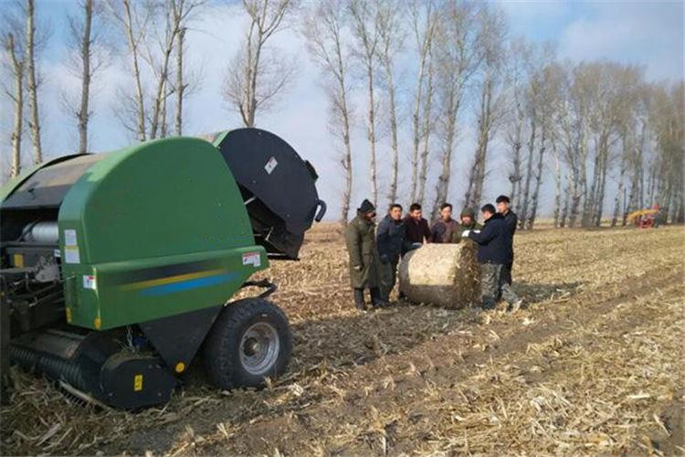 秸（jiē）稈打捆機