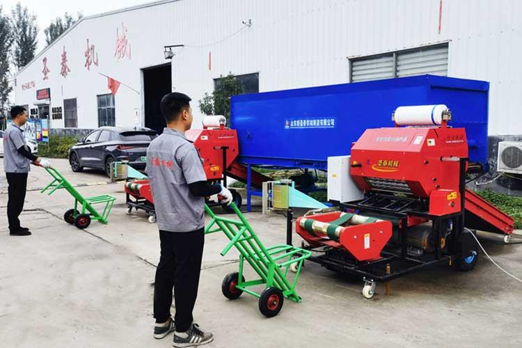 玉米秸秆打（dǎ）捆包膜机