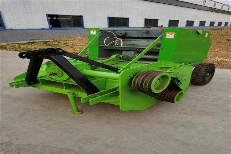 秸（jiē）稈秸稈（gǎn）打捆機是我們比較少見的一種機械設備，在使用的時候不受任何時間（jiān）、地點、季（jì）節以及（jí）環境的限製